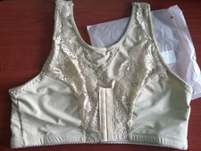 BNWT front fastening bra soft