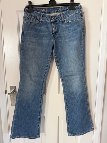 Women levi demi curve - demi,