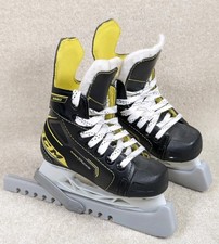 CCM Super Tacks 9350 Pre-Sharpened Junior Ice Hockey Skates Junior UK 10.5 