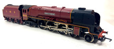 HORNBY MODEL RAILWAY R.066 LMS 4-6-2 DUCHESS OF SUTHERLAND OO TRAIN