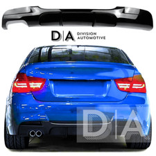GLOSS BLACK REAR VALENCE