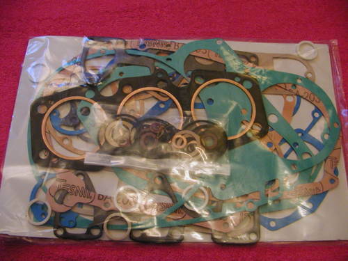 Tri 841 engine - gasket, set