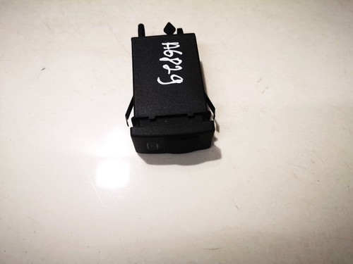 Audi 1996 heated screen - a4,