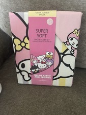 Hello Kitty Duvet Cover Set