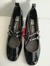 Xti: Ladies Black Patent  Two