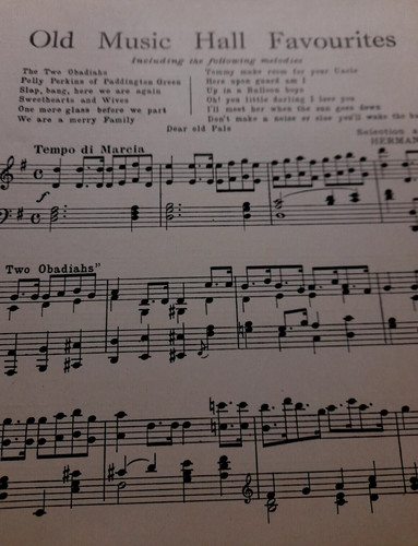 Medley old music - of, 13