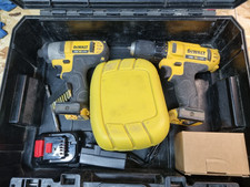 Dewalt 10.8V 12v Drill and