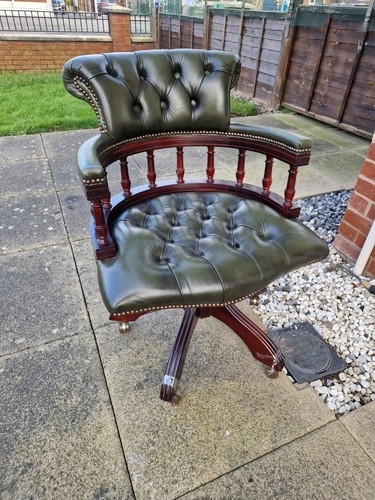 Chesterfield genuine leather - genuine,