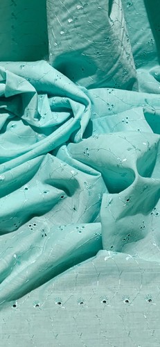 Mint scalloped broderie - mint,