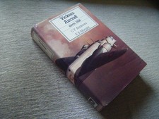 Putnams     Vickers Aircraft Since 1908  C.F. Andrews & E.B. Morgan    H/B