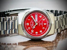 Vintage West End Red Dial 31mm
