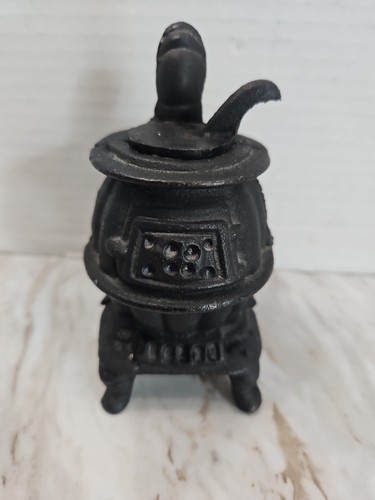 Vintage pot belly stove - belly, w/