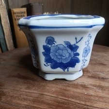 CHINESE PORCELAIN BLUE & WHITE
