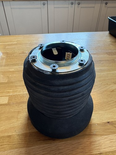 Momo steering wheel hub - momo,