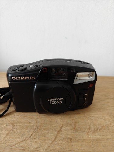 Olympus superzoom 700xb point - olympus,