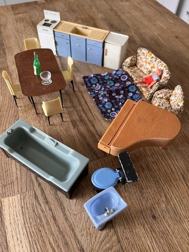 Triang dolls house furniture - dolls,