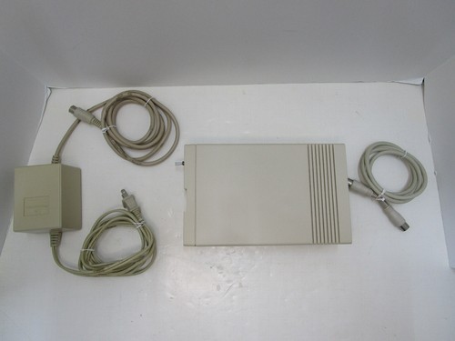 Commodore 1581 disk drive - commodore,