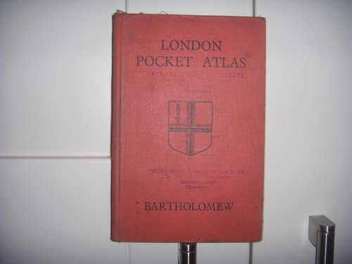 London pocket atlas - london,