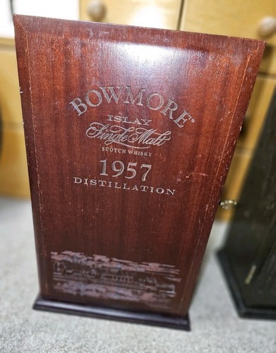 Rare bowmore 1957 empty - rare, wooden
