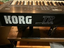 Korg TR-61 Digital Synthesizer