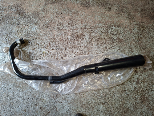 Suzuki gsx 750 exhaust - 750,