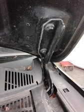 BONNET HINGE LH VOLKSWAGEN