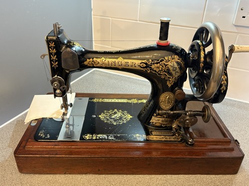 Singer 28k 1903 - hand, crank
