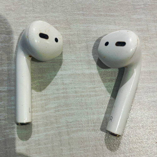 Apple airpods with - (2nd, gen)