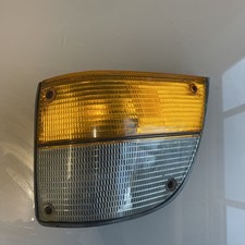 Saab 900 Classic Passenger Side Front Indicator Assembly Flat Front Cars