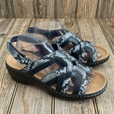 Clarks Womens Merliah Sandals 9W Wide Navy Snakeskin Heeled Strappy Shoe Comfort