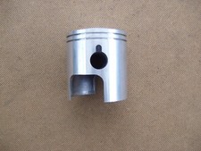 Genuine Suzuki T500 Piston R/H