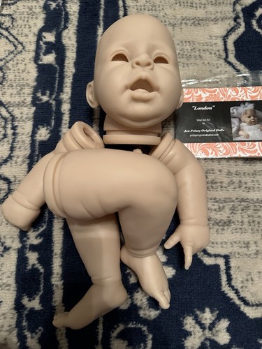 Sold out london doll - le,