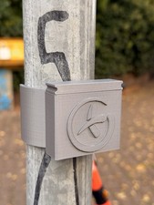 Geocaching Hideout for Sign