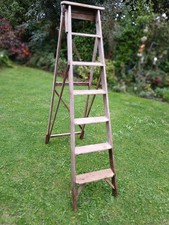 Stepladder Wooden