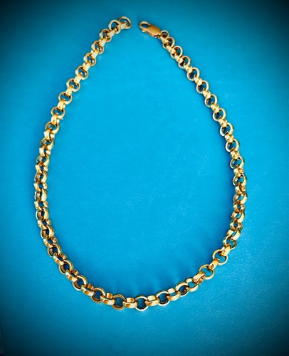 Ladies 9ct solid gold - gold, heavy