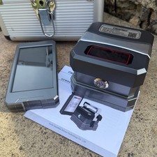 Precision Digital Level for