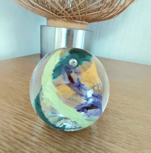 Selkirk glass paperweight - selkirk,