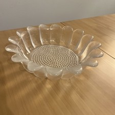 Dartington Crystal Glass Daisy shallow bowl - Diameter 10.25" (26 cms) - VGC