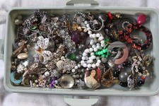 Vintage COSTUME JEWELLERY & Broken Parts-House Clearance Lot