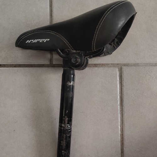 Hyper black bmx bike - black, saddle