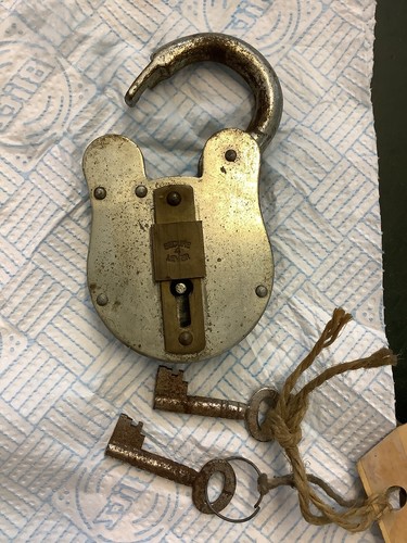 Secure lever padlock - secure, 4