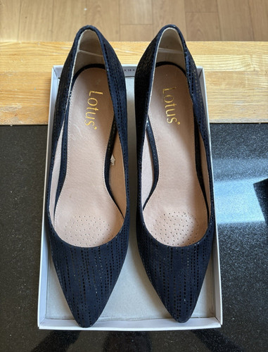 Lotus dandelion navy leather - dandelion,