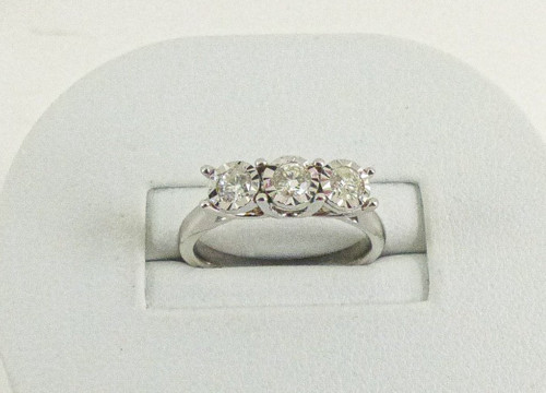 9ct gold diamond ring white - 9ct,