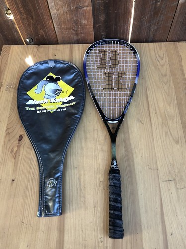 Black knight 2120 racquet - black,