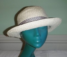 COOL CHIC VINTAGE 20S STYLE BOWLER SOFT LIGHT STRAW HAT TUAPE POLKA DOT BAND