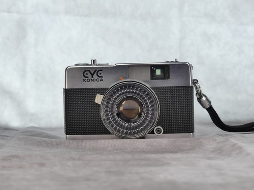 Konica eye half frame - eye,