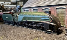 Hornby R3008 BR A4 ‘Empire