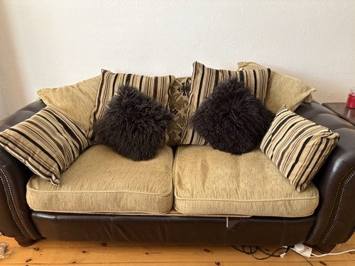 Traditional brown beige - traditional, brown/beige