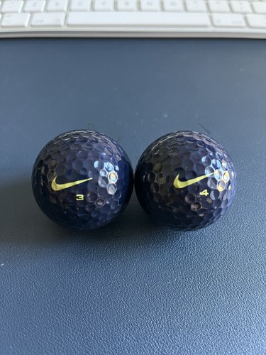 Nike one black bob - on,