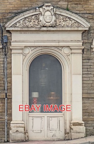Photo doorway mirfield - photo,
